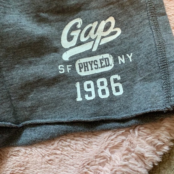 🔵Gap Kids Shorts - Picture 2 of 6